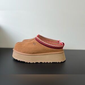 UGG Tazz Platform Slipper